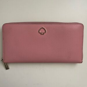 Kate Spade Light Pink Wallet 🩷